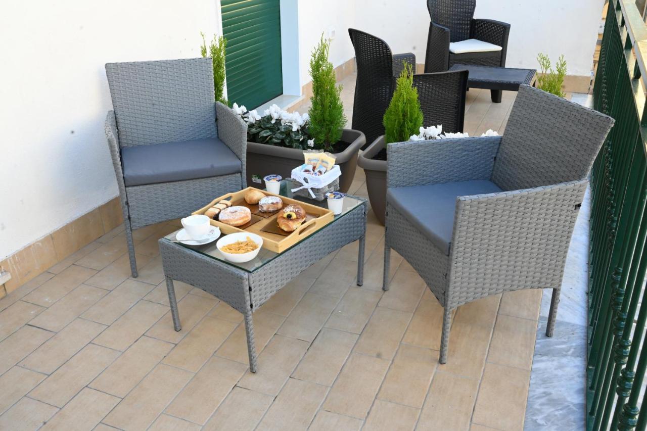 Solymar B&B Napoli Eksteriør bilde